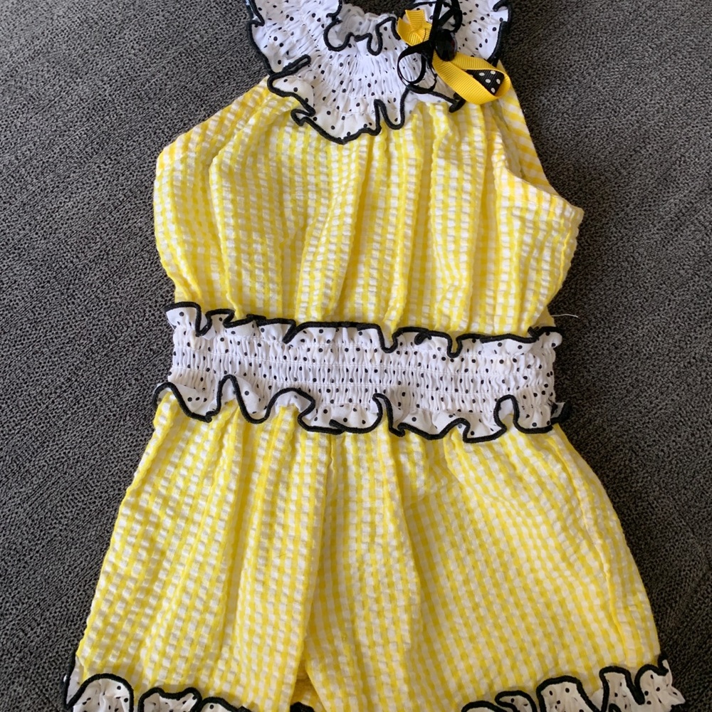 Yellow jumpsuit